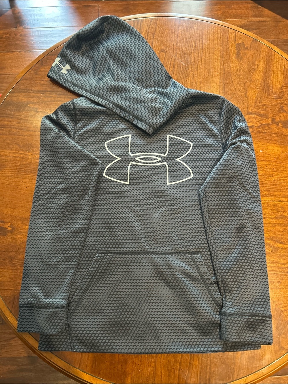 Under Armour Boys Grey/Black Hoodie (L)